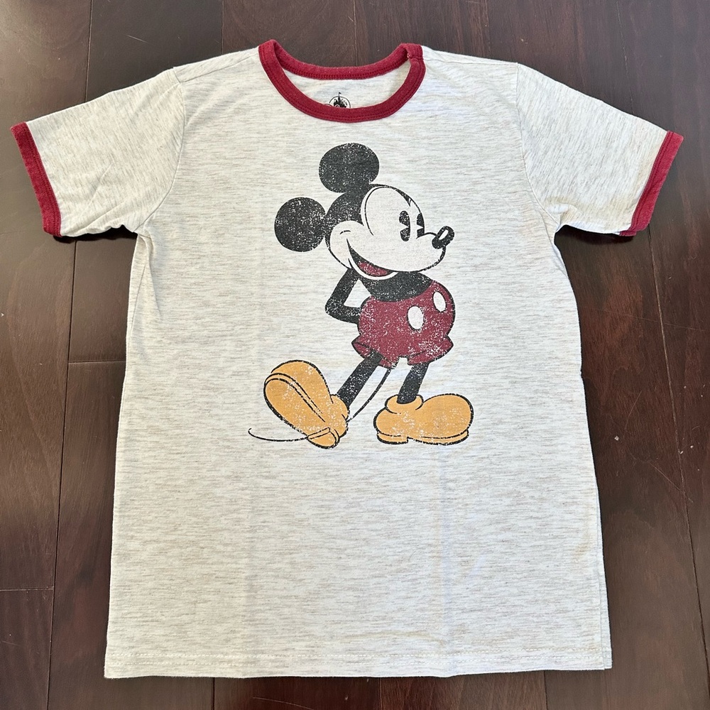 Disney Mickey Mouse Vintage tee, size 7/8